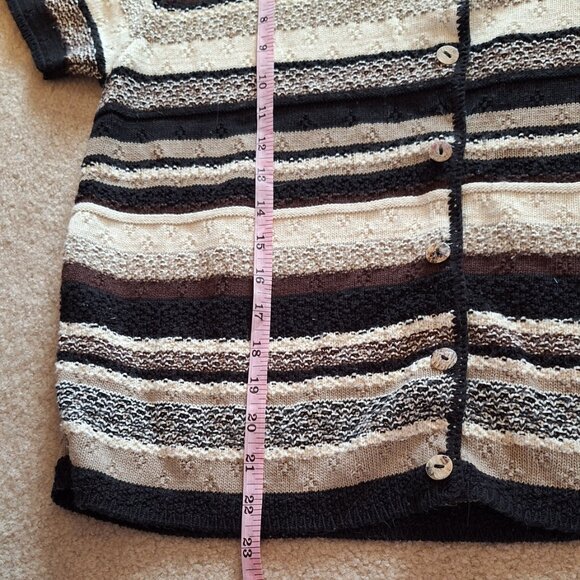 Vintage Striped Black and Cream Top - Picture 4 of 6